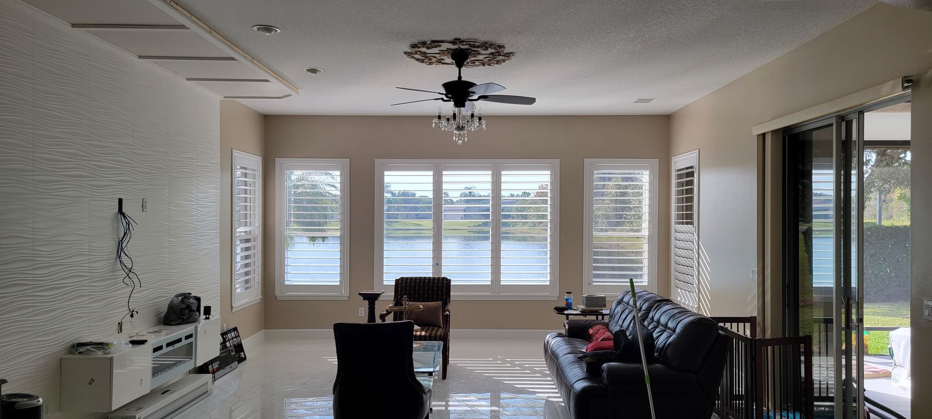 Custom plantation shutters bedroom - A&Q Custom Shutters Orlando