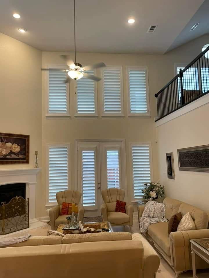 Custom plantation shutters bedroom - A&Q Custom Shutters Orlando